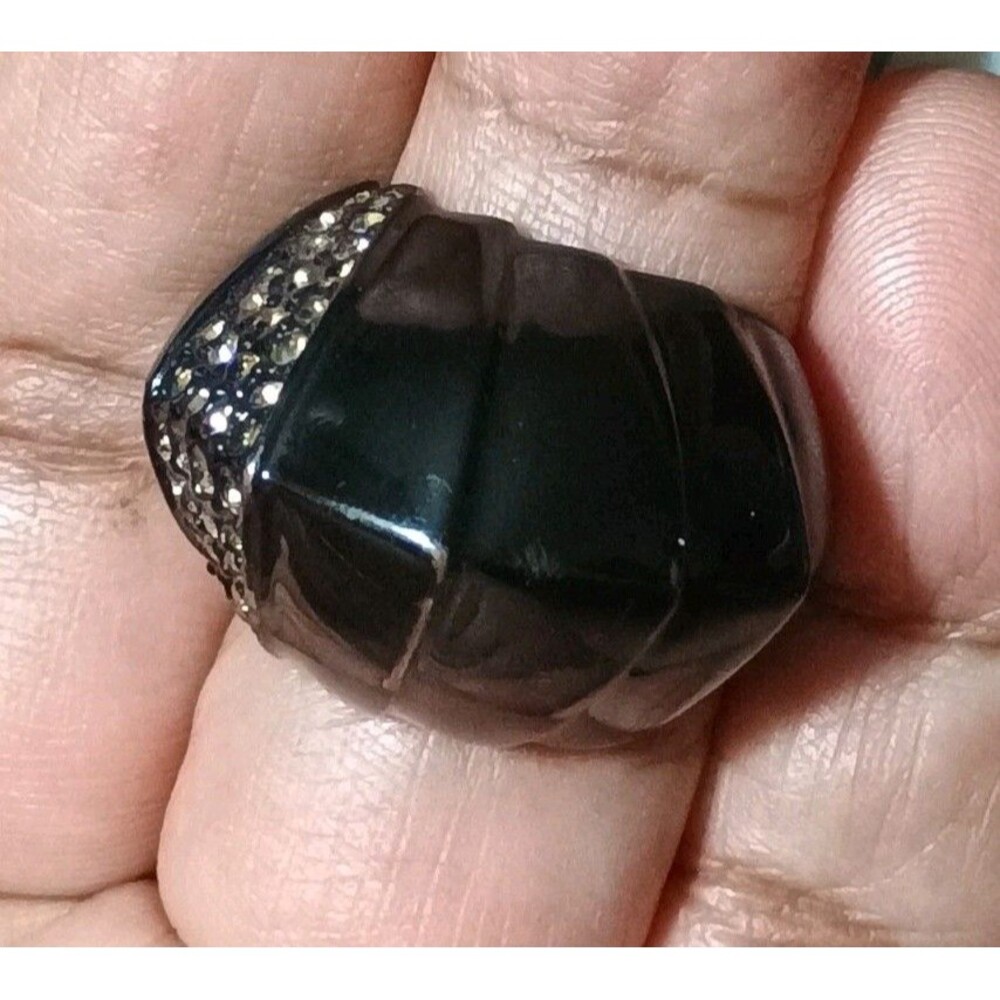 G & B Giles & Brother Dome Black Enamel Champagne Tone Rhinestone Ring Size 6.75